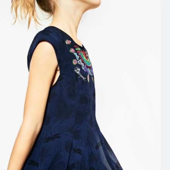 Dress - Picture 2 of 4